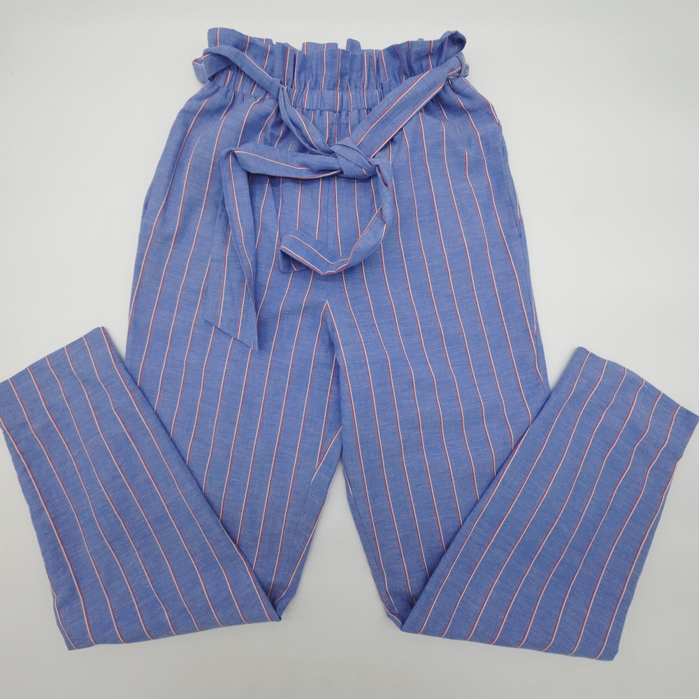 MAJORELLE Tristan Blue and Pink Stripped Cropped Pants XXS